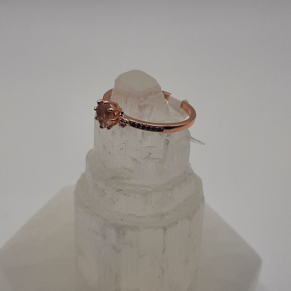 R1032 Pink Ring Plated - Fragrant Jewels - Picture 2 of 7